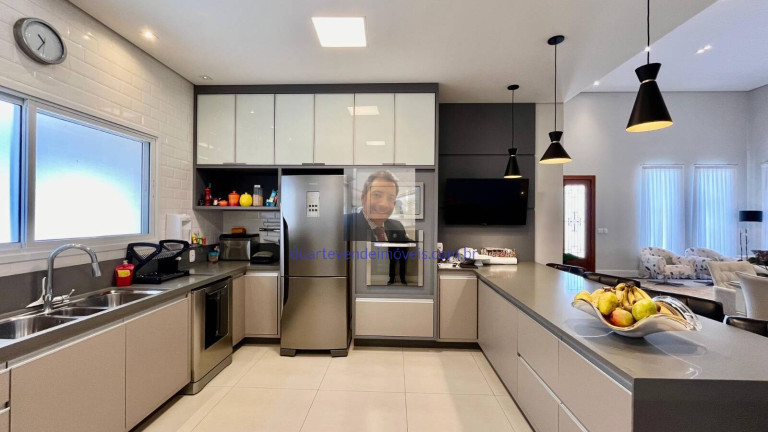 Imagem Casa de Condomínio com 4 Quartos à Venda, 380 m² em Jardim Do Golf I - Jandira