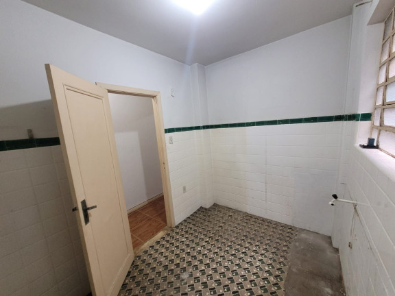 Imagem Imóvel com 2 Quartos à Venda, 95 m² em Centro Histórico - Porto Alegre Imagem Imóvel com 2 Quartos à Venda, 95 m² em Centro Histórico - Porto Alegre