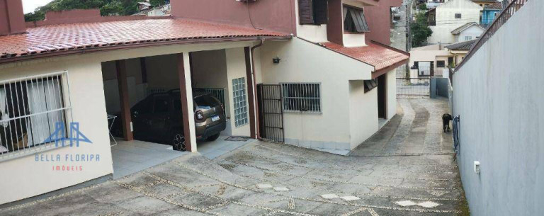 Imagem Casa com 4 Quartos à Venda, 201 m² em Saco Dos Limões - Florianópolis