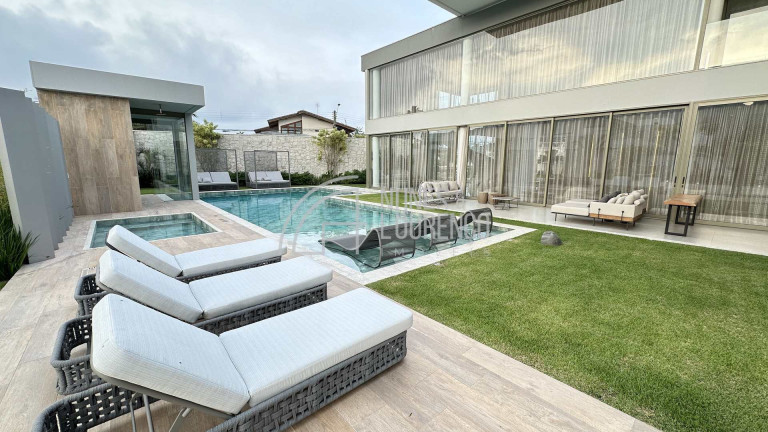 Imagem Casa com 6 Quartos à Venda, 960 m² em Acapulco - Guarujá Imagem Casa com 6 Quartos à Venda, 960 m² em Acapulco - Guarujá