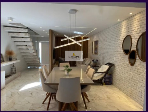 Imagem Casa com 3 Quartos à Venda, 130 m² em Boiçucanga - São Sebastião