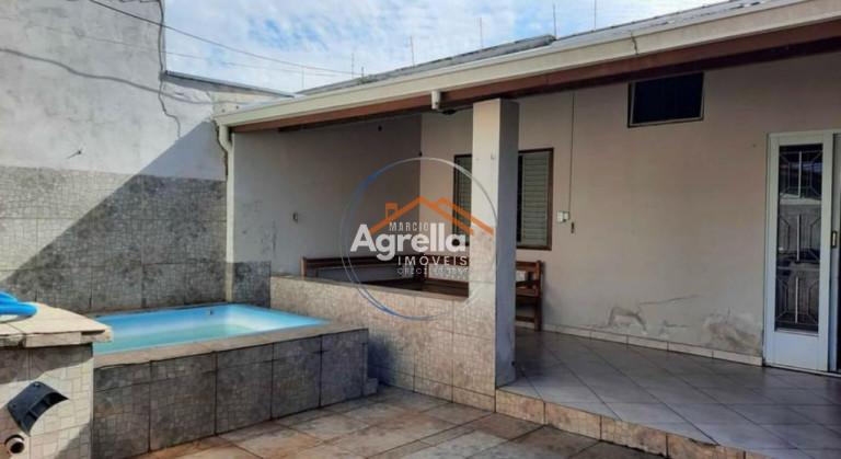 Imagem Casa com 1 Quarto à Venda, 80 m² em Jardim Igaçaba - Mogi Guaçu Imagem Casa com 1 Quarto à Venda, 80 m² em Jardim Igaçaba - Mogi Guaçu