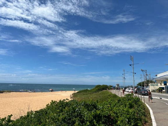 Sobrado à Venda, 608 m² em Rj - 27920