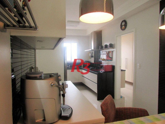 Imagem Apartamento com 3 Quartos para Alugar, 178 m² em Gonzaga - Santos Imagem Apartamento com 3 Quartos para Alugar, 178 m² em Gonzaga - Santos