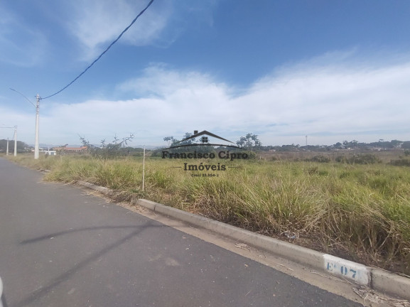 Imagem Terreno à Venda, 250 m² em Villagio Italian - Guaratinguetá Imagem Terreno à Venda, 250 m² em Villagio Italian - Guaratinguetá