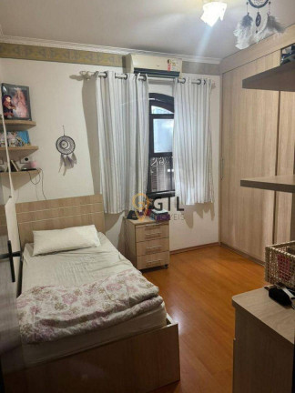 Imagem Sobrado com 6 Quartos para Alugar, 237 m² em Vila Zezé - Jacareí