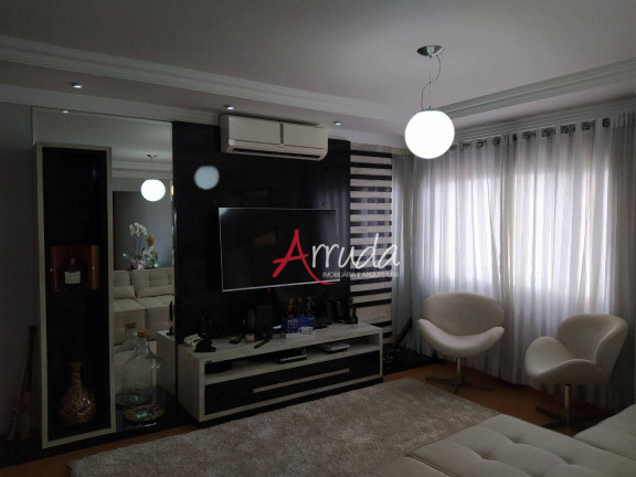Imagem Apartamento com 3 Quartos à Venda, 184 m² em Centro - Cascavel