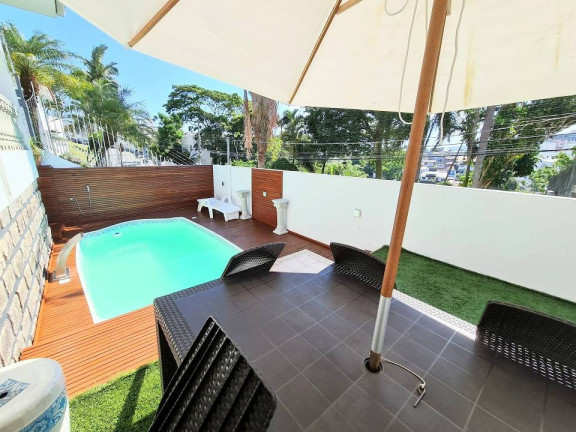 Imagem Casa com 4 Quartos à Venda, 220 m² em Itaguaçu - Florianópolis Imagem Casa com 4 Quartos à Venda, 220 m² em Itaguaçu - Florianópolis