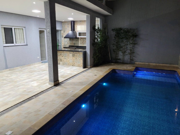 Imagem Casa com 3 Quartos à Venda, 270 m² em Chácara Do Visconde - Taubaté