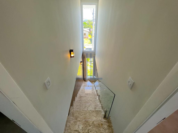 Imagem Casa com 3 Quartos à Venda, 137 m² em Tomazetti - Santa Maria
