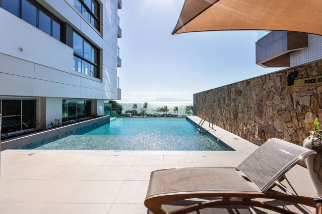 Apartamento com 3 Quartos à Venda, 237 m² em Centro - Florianópolis