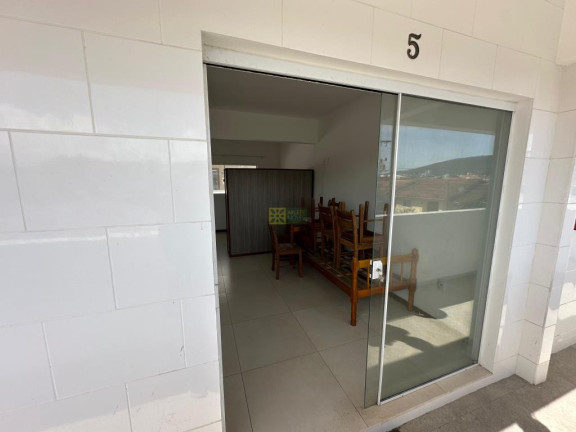 Imagem Apartamento com 1 Quarto para Alugar, 30 m² em José Amândio - Bombinhas Imagem Apartamento com 1 Quarto para Alugar, 30 m² em José Amândio - Bombinhas