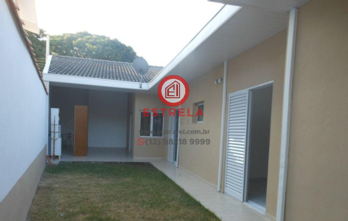 Casa com 3 Quartos à Venda, 151 m² em Jardim Siesta - Jacareí
