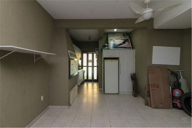 Imagem Casa com 3 Quartos à Venda,  em Hípica - Porto Alegre