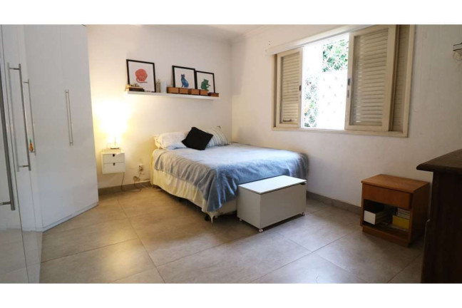 Imagem Casa com 4 Quartos à Venda, em Vila Madalena - São Paulo Imagem Casa com 4 Quartos à Venda, em Vila Madalena - São Paulo