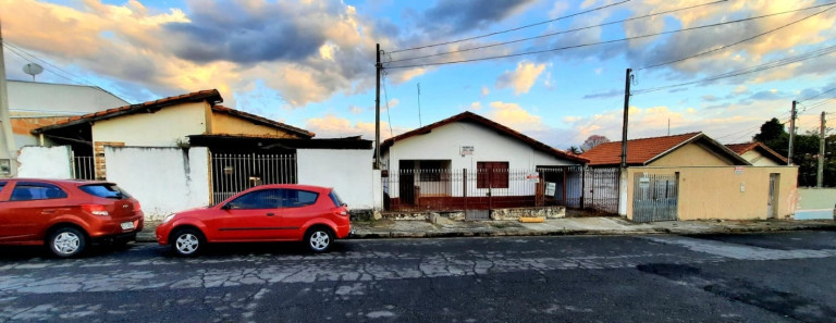 Terreno à Venda, 1.030 m² em Jardim Cristina - Pindamonhangaba