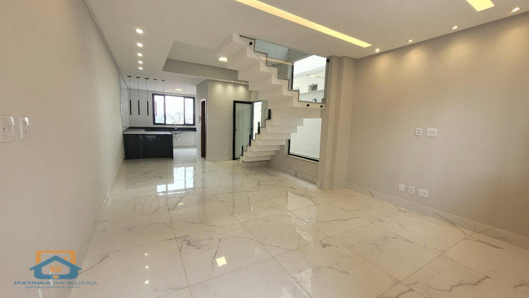 Casa com 3 Quartos à Venda, 180 m² em Iguaçu - Ipatinga