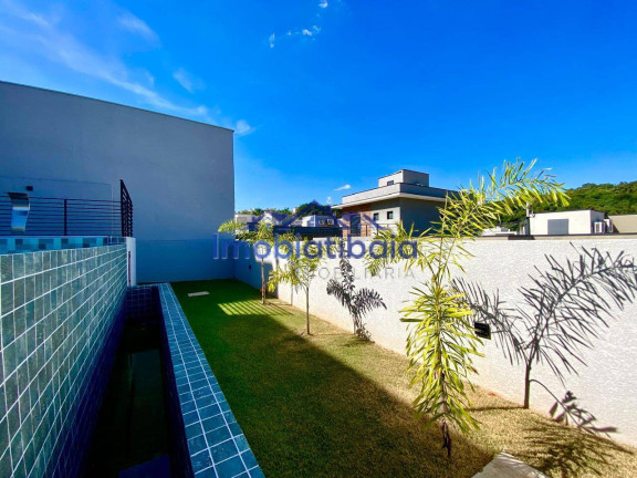 Chácara com 3 Quartos à Venda, 2.000 m² em água Comprida - Bragança Paulista