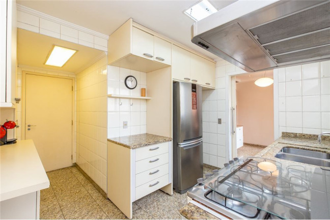 Imagem Imóvel com 3 Quartos à Venda, em Moema - São Paulo Imagem Imóvel com 3 Quartos à Venda, em Moema - São Paulo