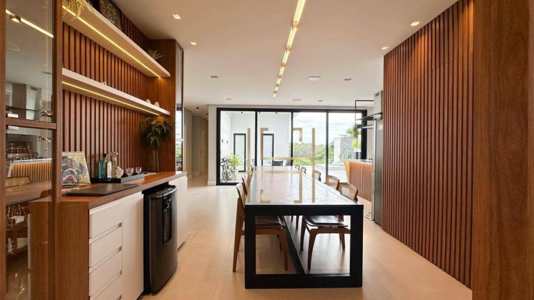 Casa com 5 Quartos à Venda, 250 m² em Manguinhos - Serra