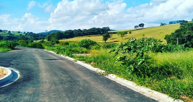 Imagem Imóvel à Venda, 300 m² em Laranja Azeda - Atibaia Imagem Imóvel à Venda, 300 m² em Laranja Azeda - Atibaia