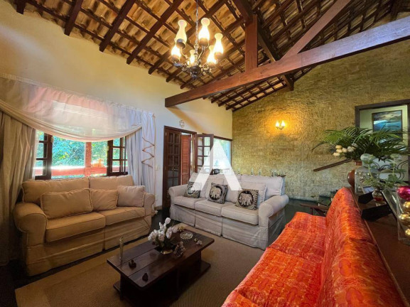 Imagem Casa com 3 Quartos à Venda, 400 m² em Parque Do Imbui - Teresópolis Imagem Casa com 3 Quartos à Venda, 400 m² em Parque Do Imbui - Teresópolis
