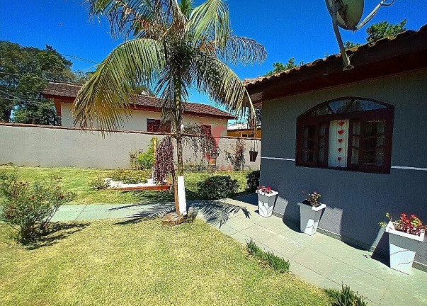 Imagem Casa com 8 Quartos à Venda, 4.949 m² em Campo De Santana - Curitiba