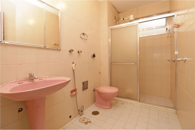 Imagem Imóvel com 3 Quartos à Venda,  em Cidade Baixa - Porto Alegre