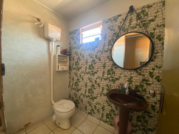 Imagem Casa com 2 Quartos à Venda, 114 m² em Conjunto Aero Rancho - Campo Grande