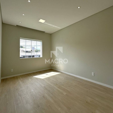 Imagem Casa com 3 Quartos à Venda, 173 m² em Jaraguá Esquerdo - Jaraguá Do Sul Imagem Casa com 3 Quartos à Venda, 173 m² em Jaraguá Esquerdo - Jaraguá Do Sul