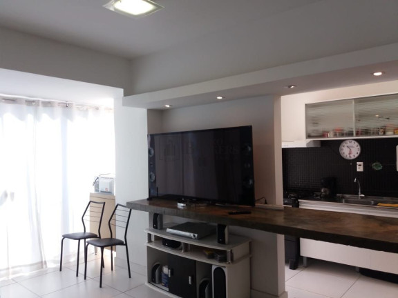 Imagem Apartamento com 2 Quartos à Venda, 126 m² em Centro - Balneário Camboriú