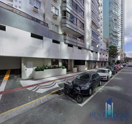 Imagem Apartamento com 3 Quartos à Venda, 151 m² em Centro - Balneário Camboriú Imagem Apartamento com 3 Quartos à Venda, 151 m² em Centro - Balneário Camboriú