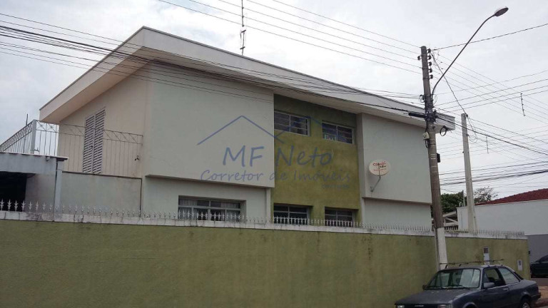 Imagem Casa com 3 Quartos à Venda, 272 m² em Vila Guilhermina - Pirassununga