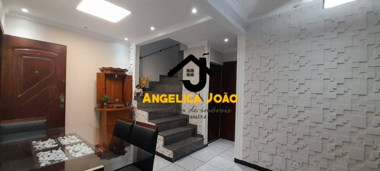 Imagem Sobrado com 3 Quartos à Venda, 101 m² em Vila Sao Jorge - São Vicente Imagem Sobrado com 3 Quartos à Venda, 101 m² em Vila Sao Jorge - São Vicente