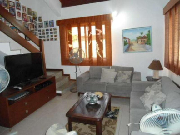 Imagem Casa com 4 Quartos à Venda, 640 m² em Guarajuba - Camaçari