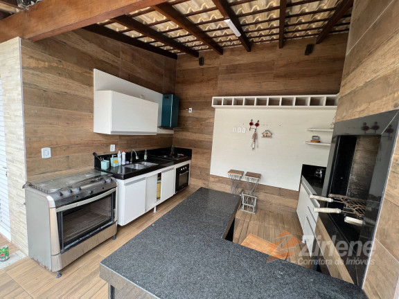 Imagem Casa com 7 Quartos à Venda, 600 m² em Santa Mônica - Guarapari Imagem Casa com 7 Quartos à Venda, 600 m² em Santa Mônica - Guarapari
