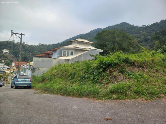 Terreno à Venda, 316 m² em Argeu Fazendinha - Niterói