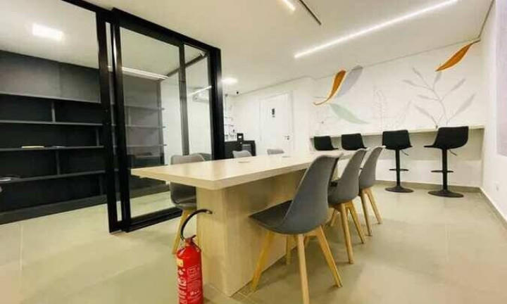 Imagem Kitnet com 1 Quarto à Venda, 31 m² em água Verde - Curitiba