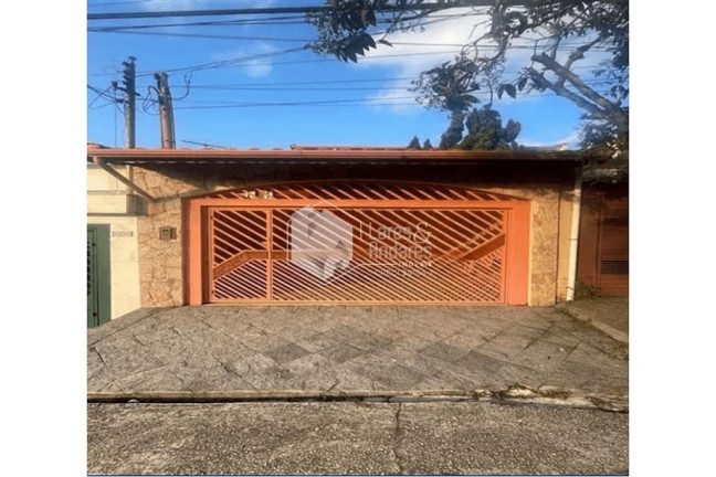 Casa com 3 Quartos à Venda, 190 m² em Vila Marari - São Paulo