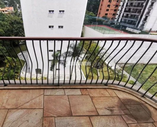 Apartamento com 3 Quartos para Alugar, 157 m² em Real Parque - São Paulo