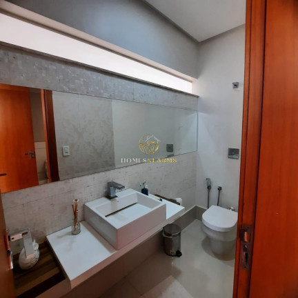Imagem Casa com 5 Quartos para Alugar, em Jardins Valência - Goiânia Imagem Casa com 5 Quartos para Alugar, em Jardins Valência - Goiânia