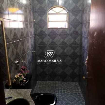 Imagem Casa com 4 Quartos à Venda, 256 m² em Luizote De Freitas - Uberlândia