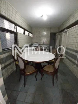 Imagem Apartamento com 4 Quartos à Venda, 300 m² em Madalena - Recife
