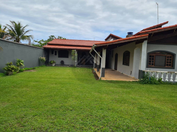 Imagem Casa com 4 Quartos à Venda, 900 m² em Jardim Santa Terezinha - Itanhaém Imagem Casa com 4 Quartos à Venda, 900 m² em Jardim Santa Terezinha - Itanhaém