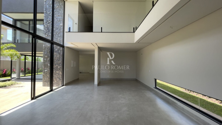 Imagem Casa com 5 Quartos à Venda, 343 m² em Residencial Goiânia Golfe Clube - Goiânia Imagem Casa com 5 Quartos à Venda, 343 m² em Residencial Goiânia Golfe Clube - Goiânia