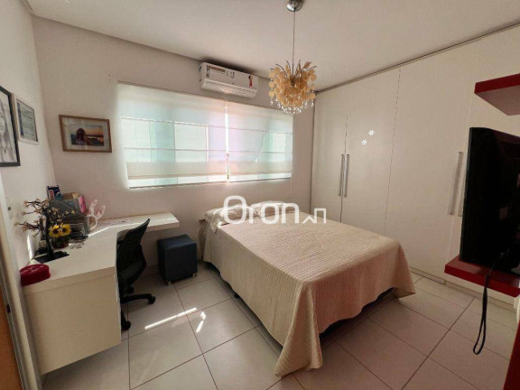 Imagem Sobrado com 3 Quartos à Venda, 324 m² em Loteamento Portal Do Sol I - Goiânia Imagem Sobrado com 3 Quartos à Venda, 324 m² em Loteamento Portal Do Sol I - Goiânia