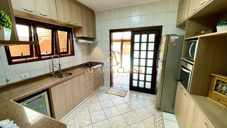 Imagem Casa com 3 Quartos à Venda, 360 m² em São Paulo Ii - Cotia Imagem Casa com 3 Quartos à Venda, 360 m² em São Paulo Ii - Cotia