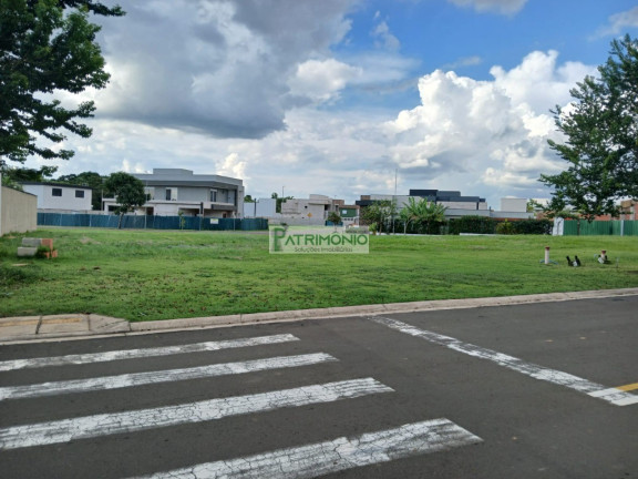 Terreno à Venda, 526 m² em Tamboré Jaguariúna - Jaguariúna