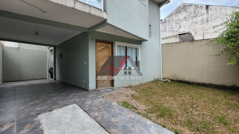 Imagem Sobrado com 3 Quartos à Venda, 134 m² em Santo Inácio - Curitiba
