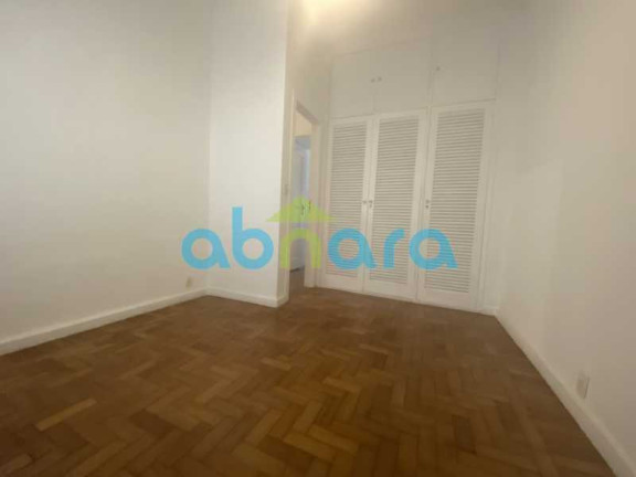 Imagem Apartamento com 3 Quartos à Venda, 150 m² em Copacabana - Rio De Janeiro